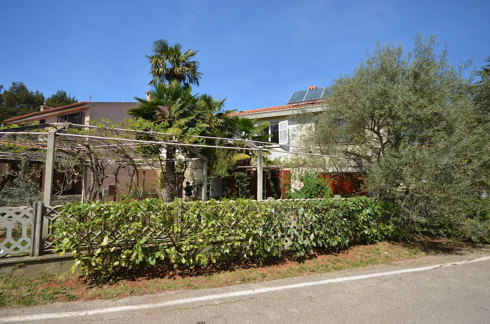 Apartments And Rooms Valter