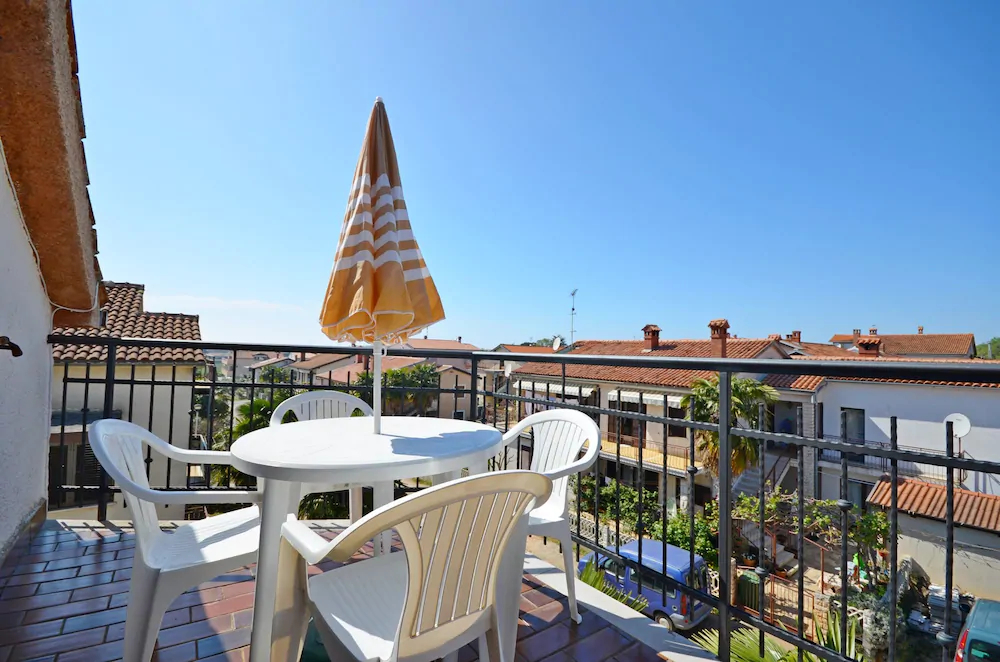 Apartments Ljiljana