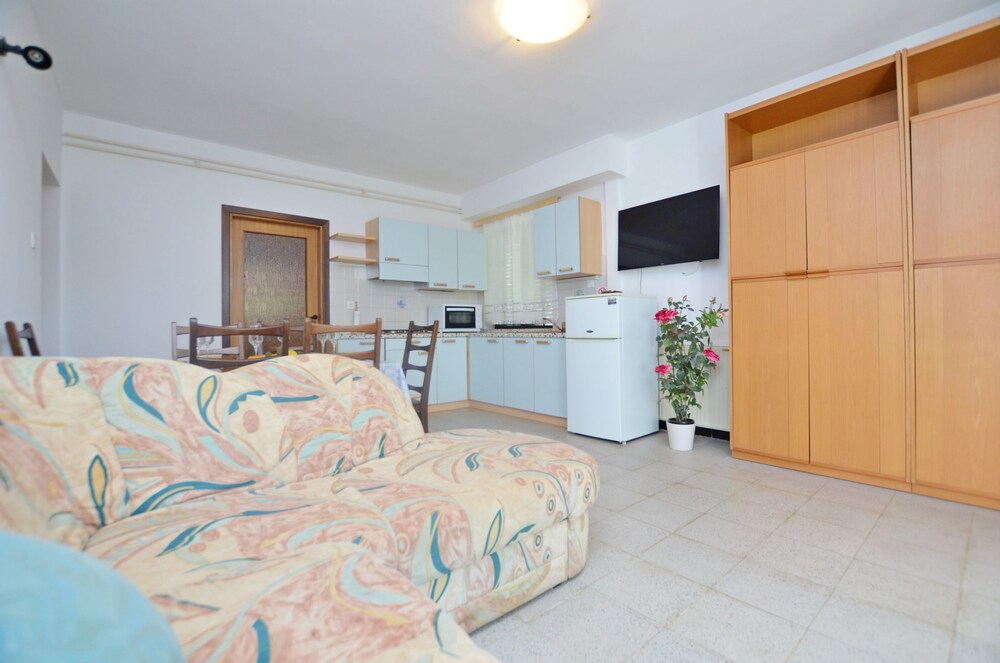 Apartments Ljiljana
