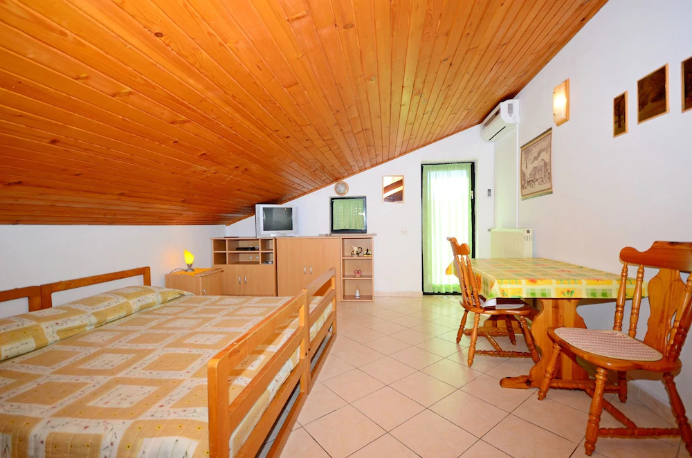 Apartments Ljiljana