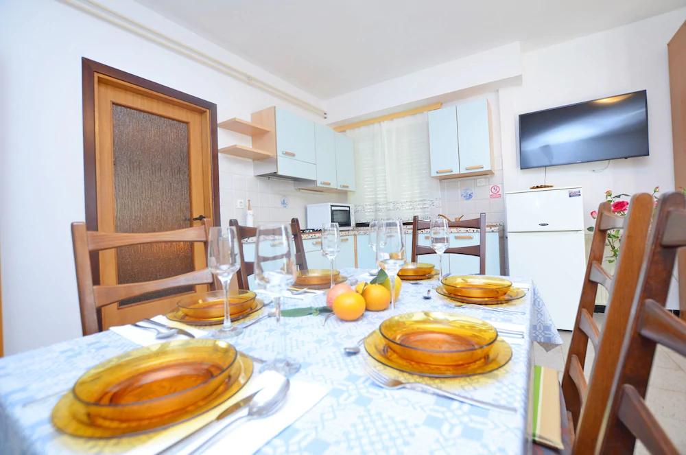 Apartments Ljiljana