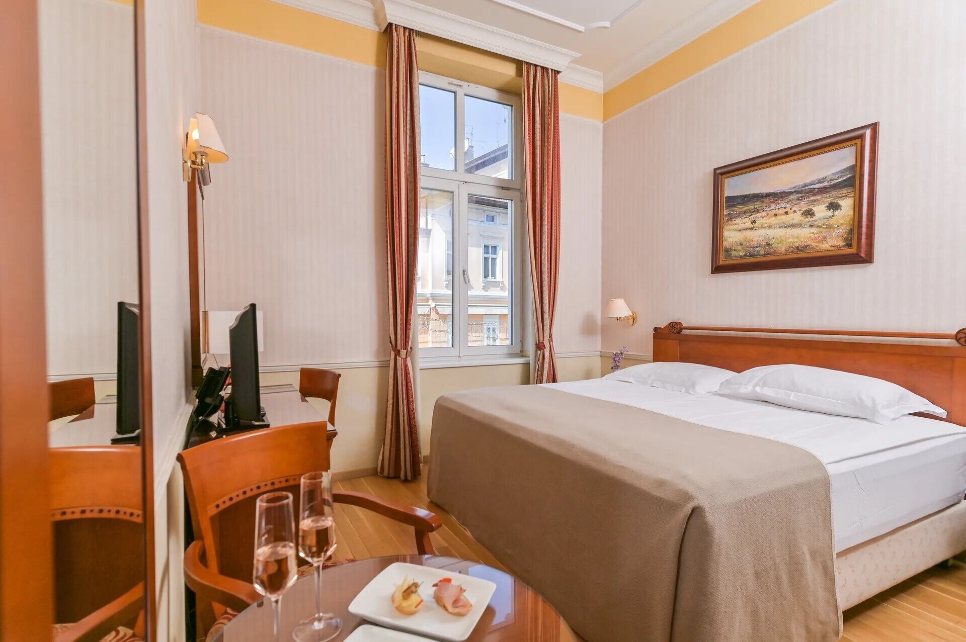 Amadria Park Hotel Continental