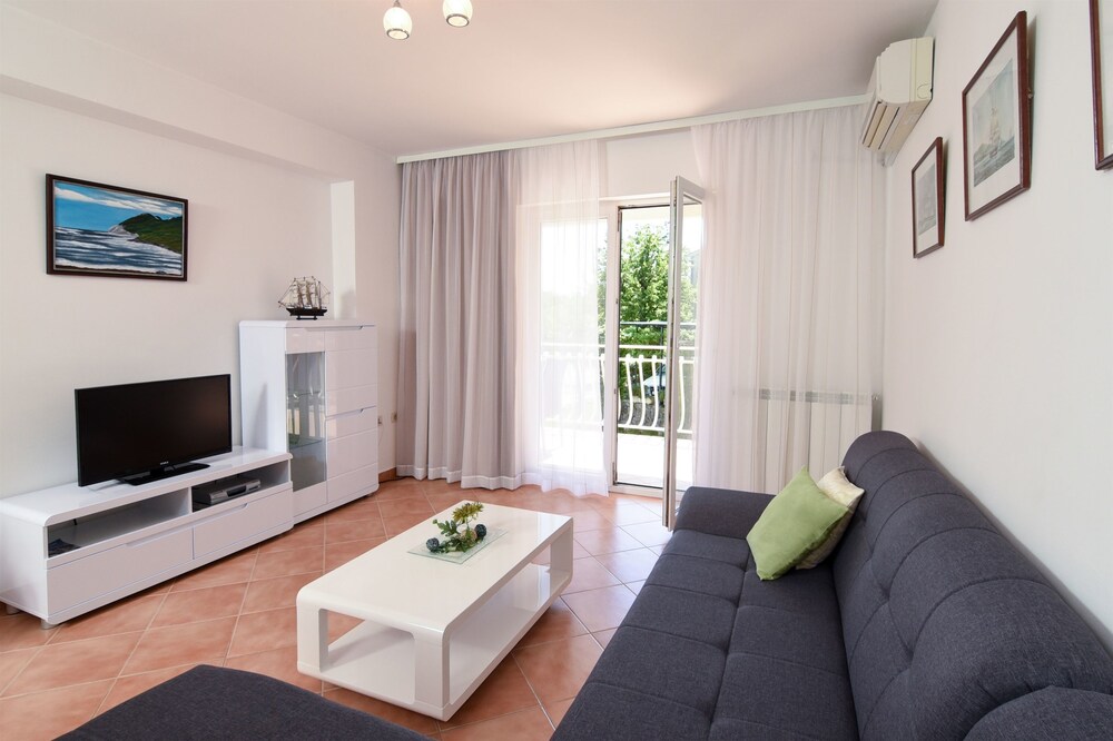 Apartments Marijana