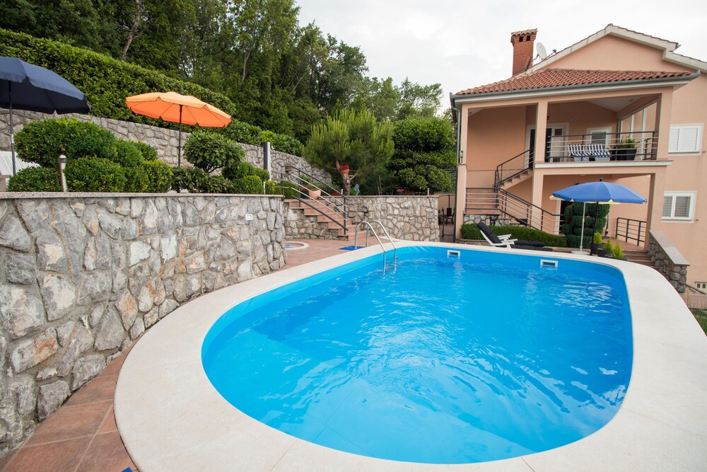 Apartments Villa Adore