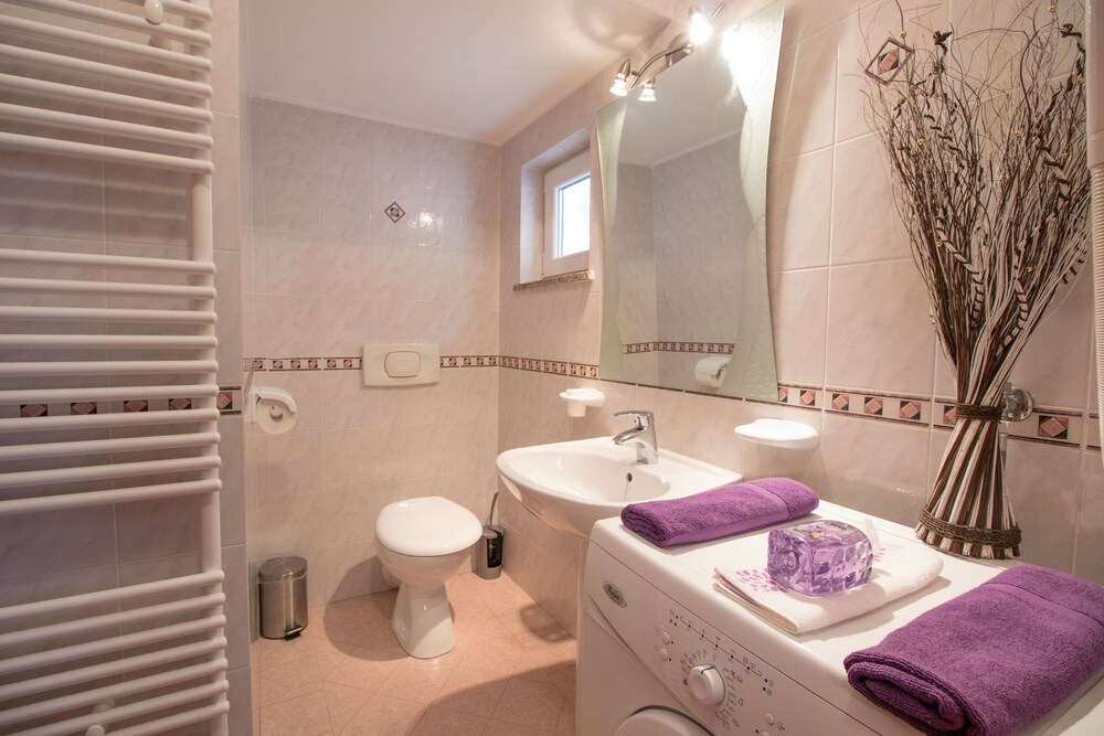 Apartments Villa Adore