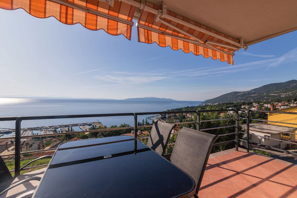 Apartments Villa Adore