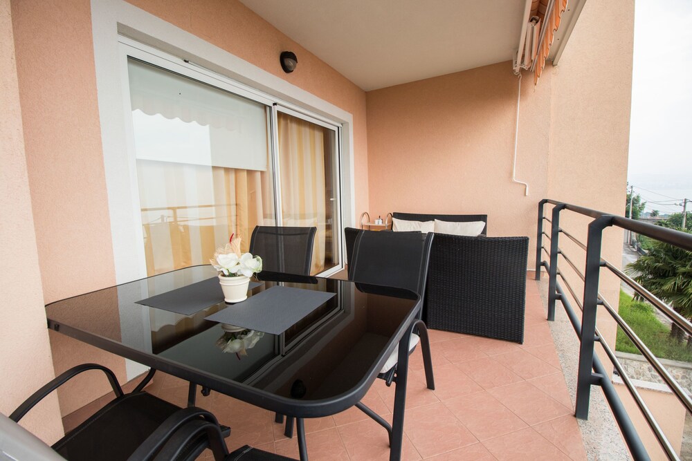 Apartments Villa Adore