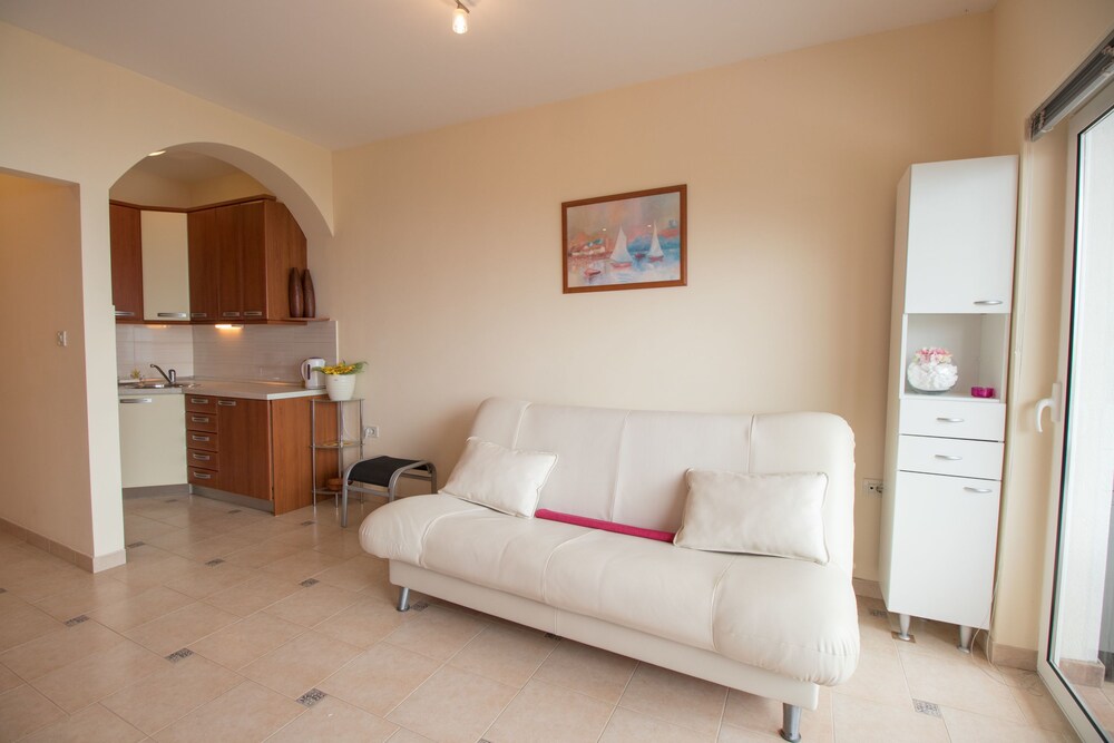 Apartments Villa Adore