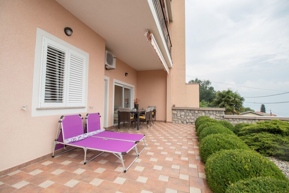 Apartments Villa Adore
