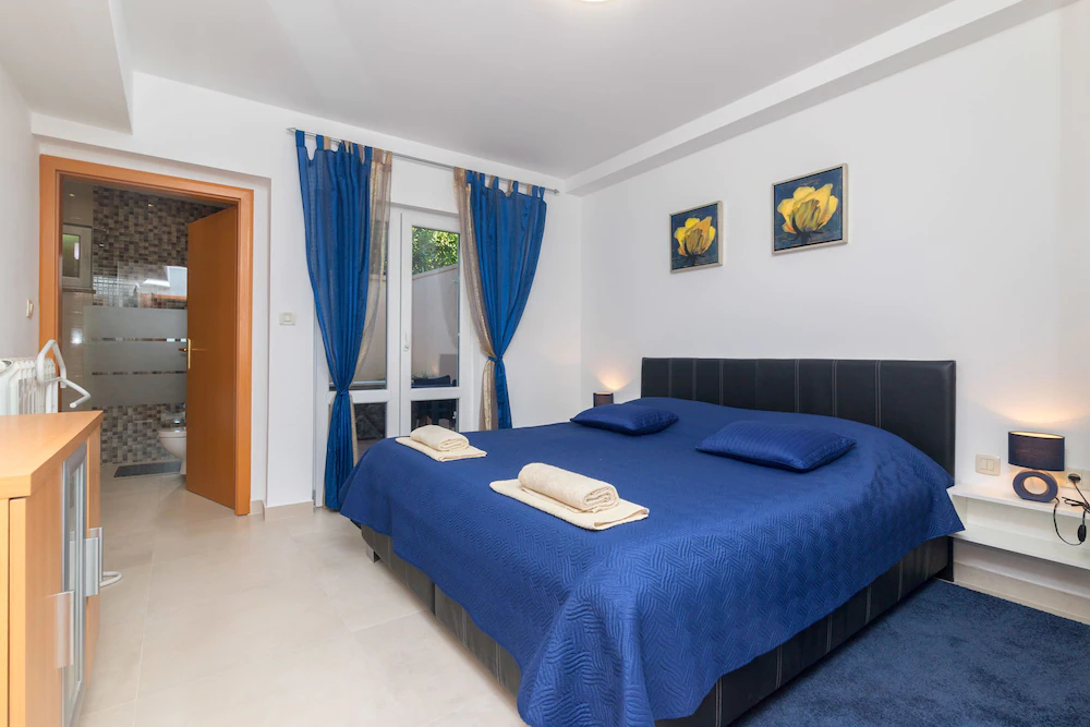 Apartments Villa Adore
