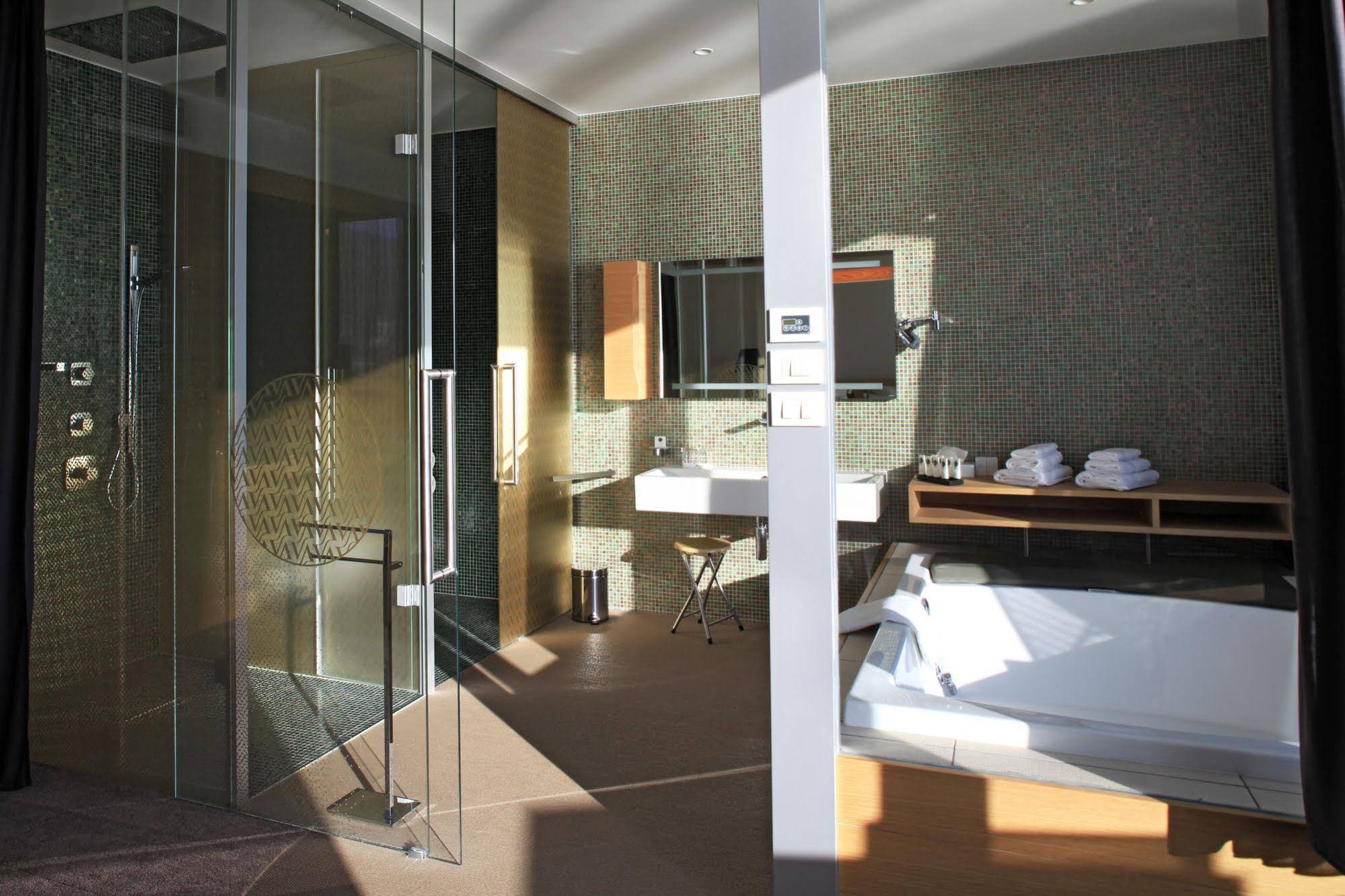 Bevanda Hotel