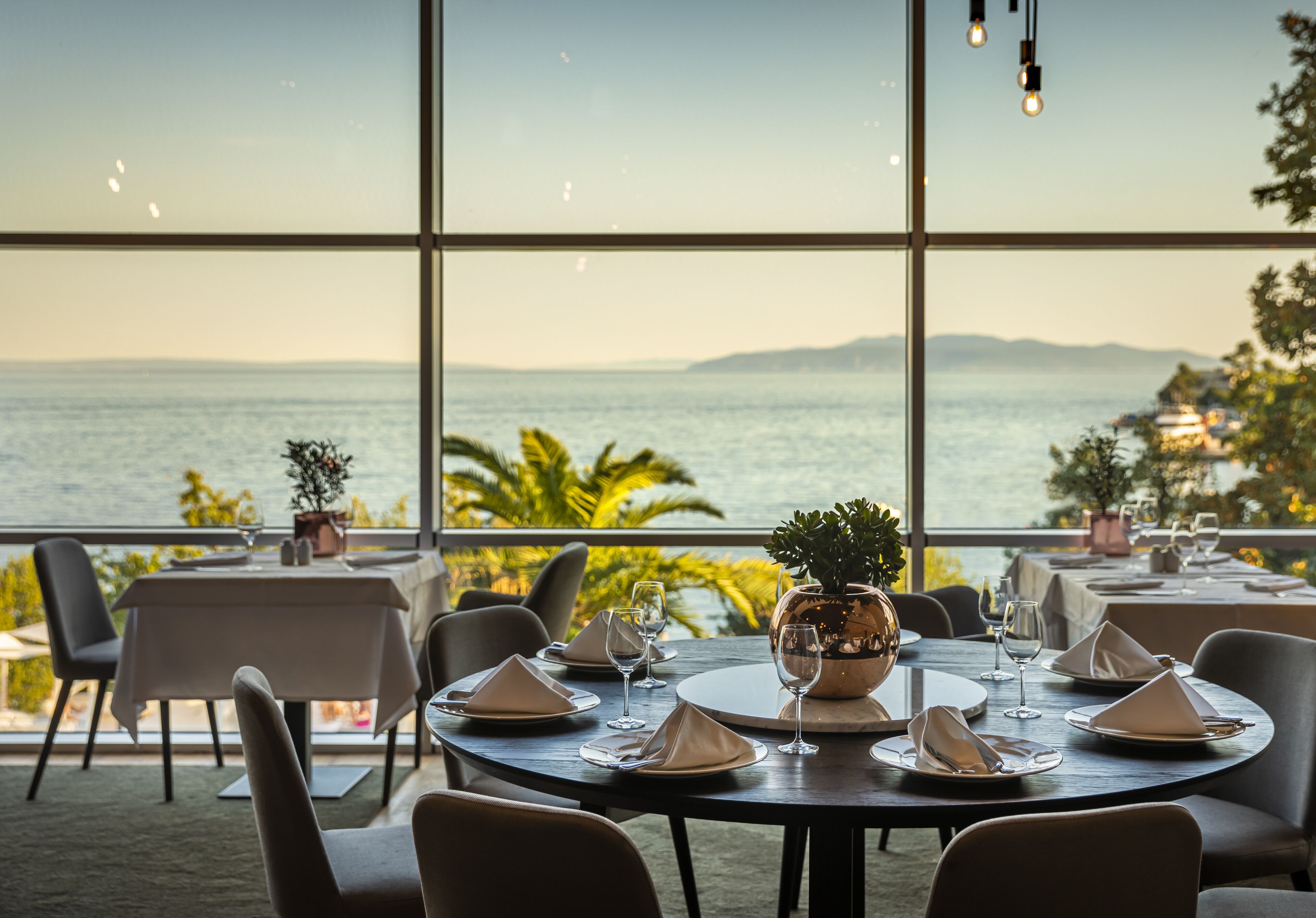 Hotel Ambasador