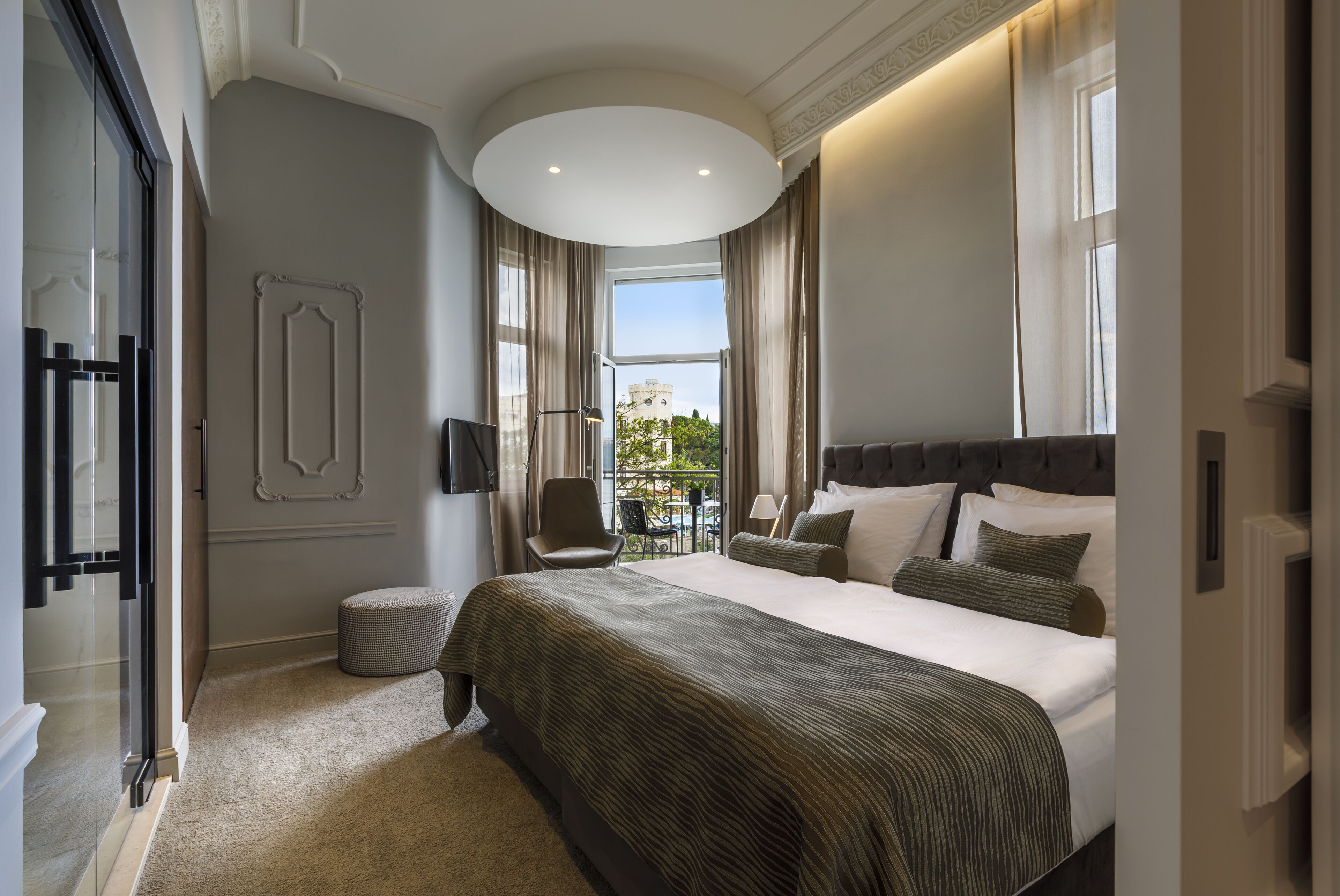 Hotel Ambasador