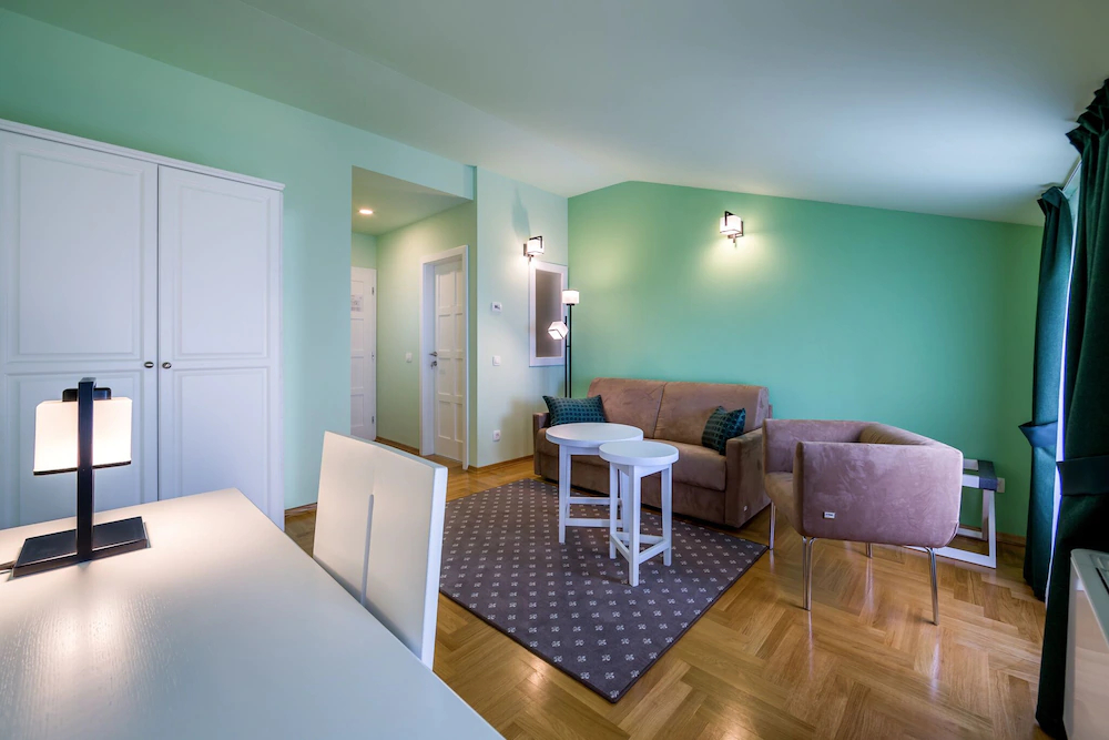 Hotel Domino