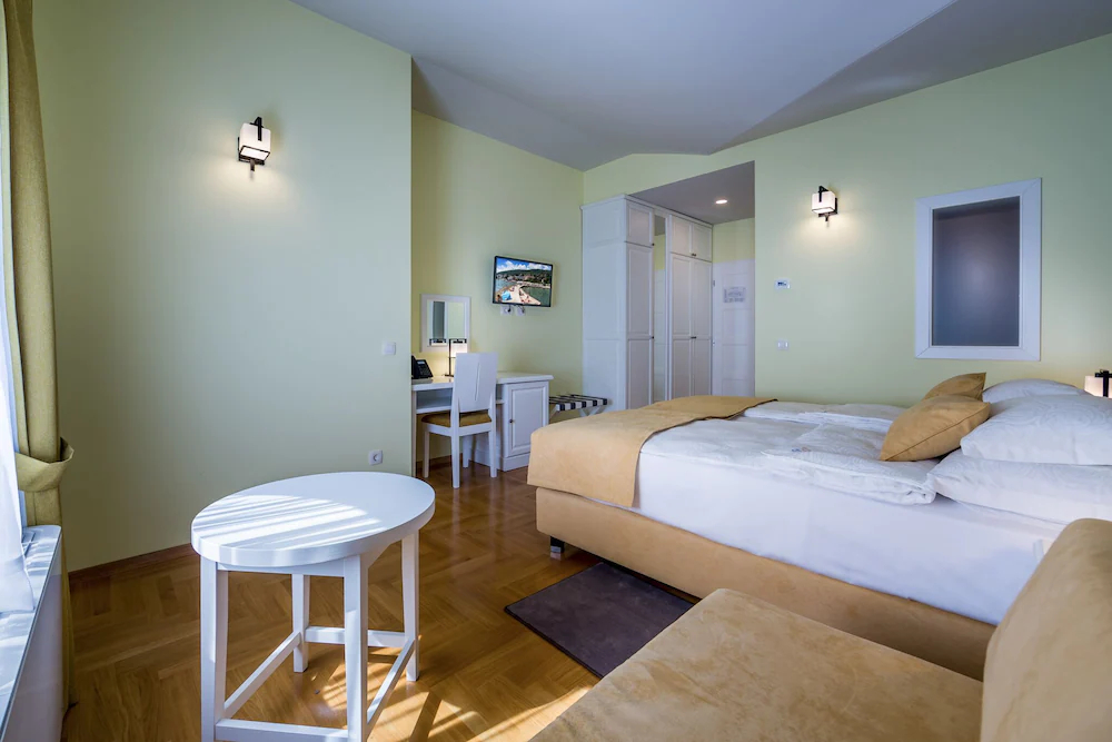 Hotel Domino