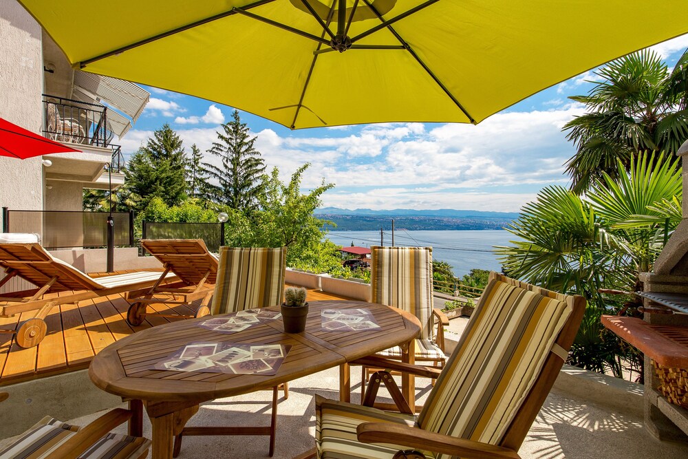 Vista Bay Apartments Opatija