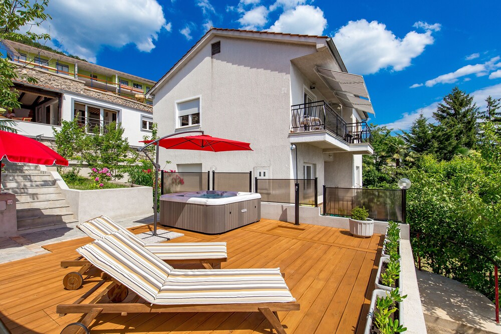 Vista Bay Apartments Opatija
