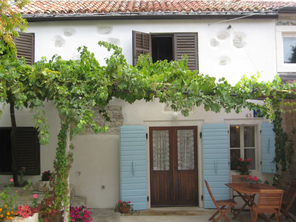 House Elena