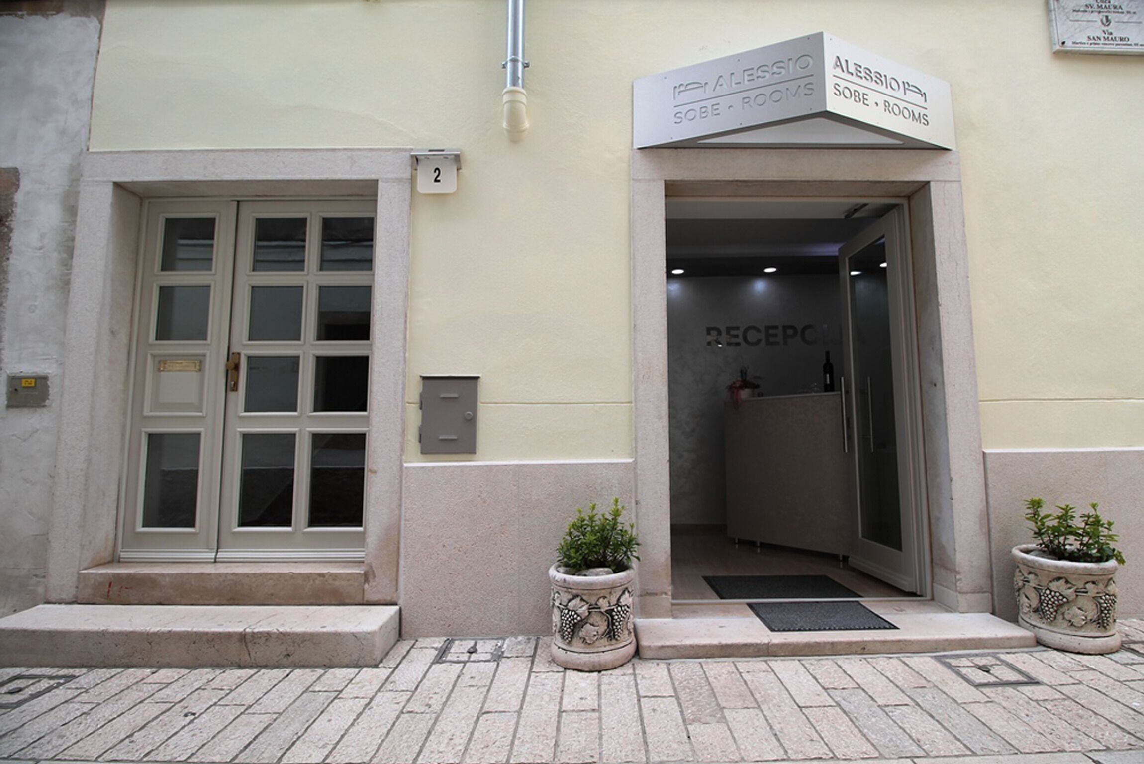 Alessio Premium Rooms