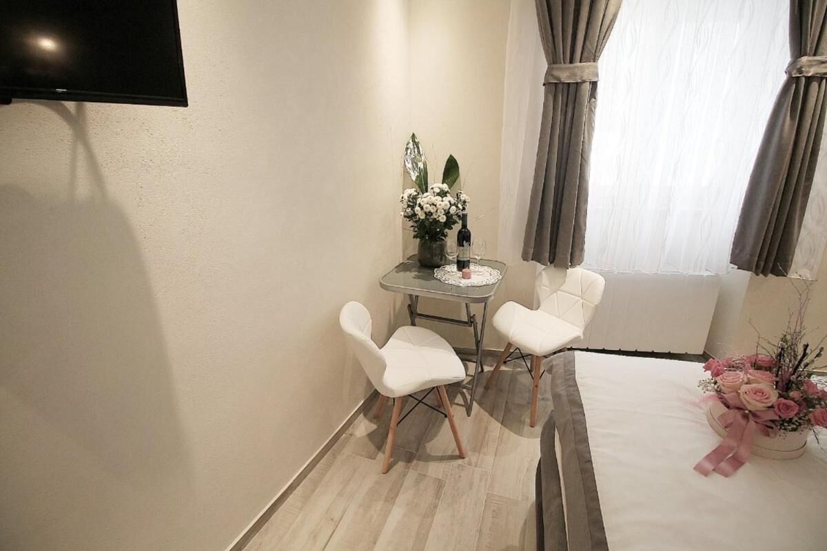 Alessio Premium Rooms