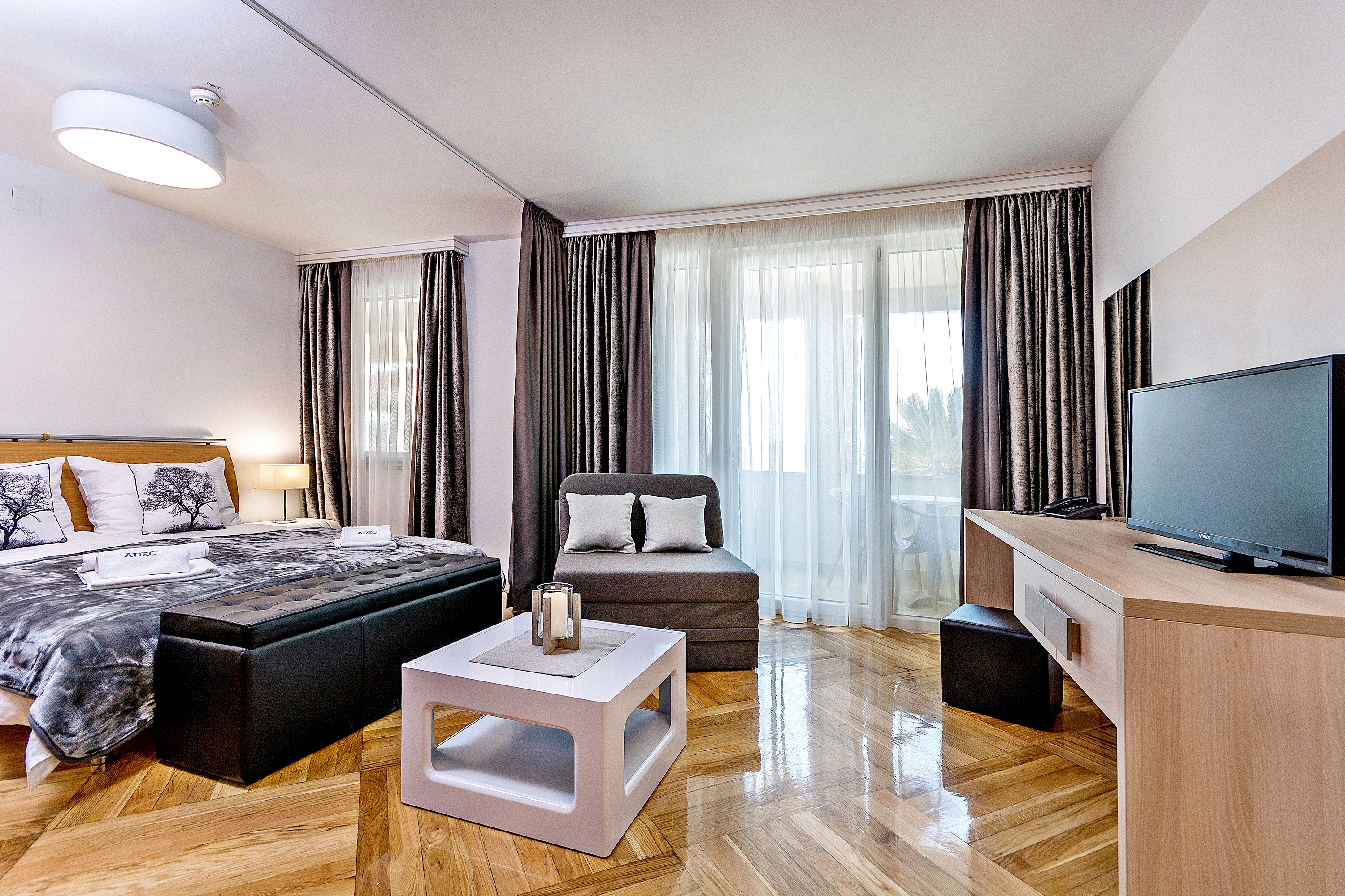 Aparthotel Adeo