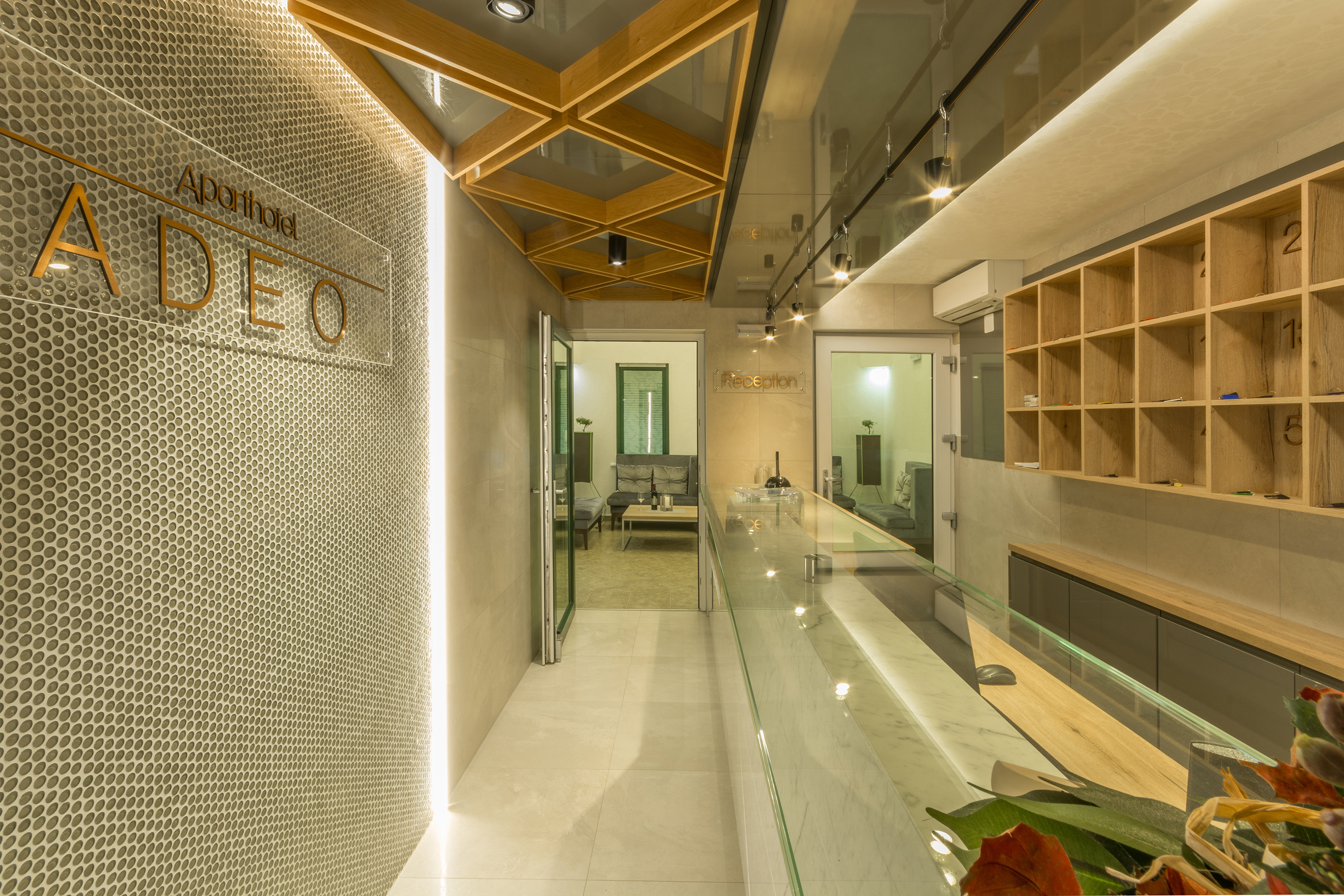 Aparthotel Adeo