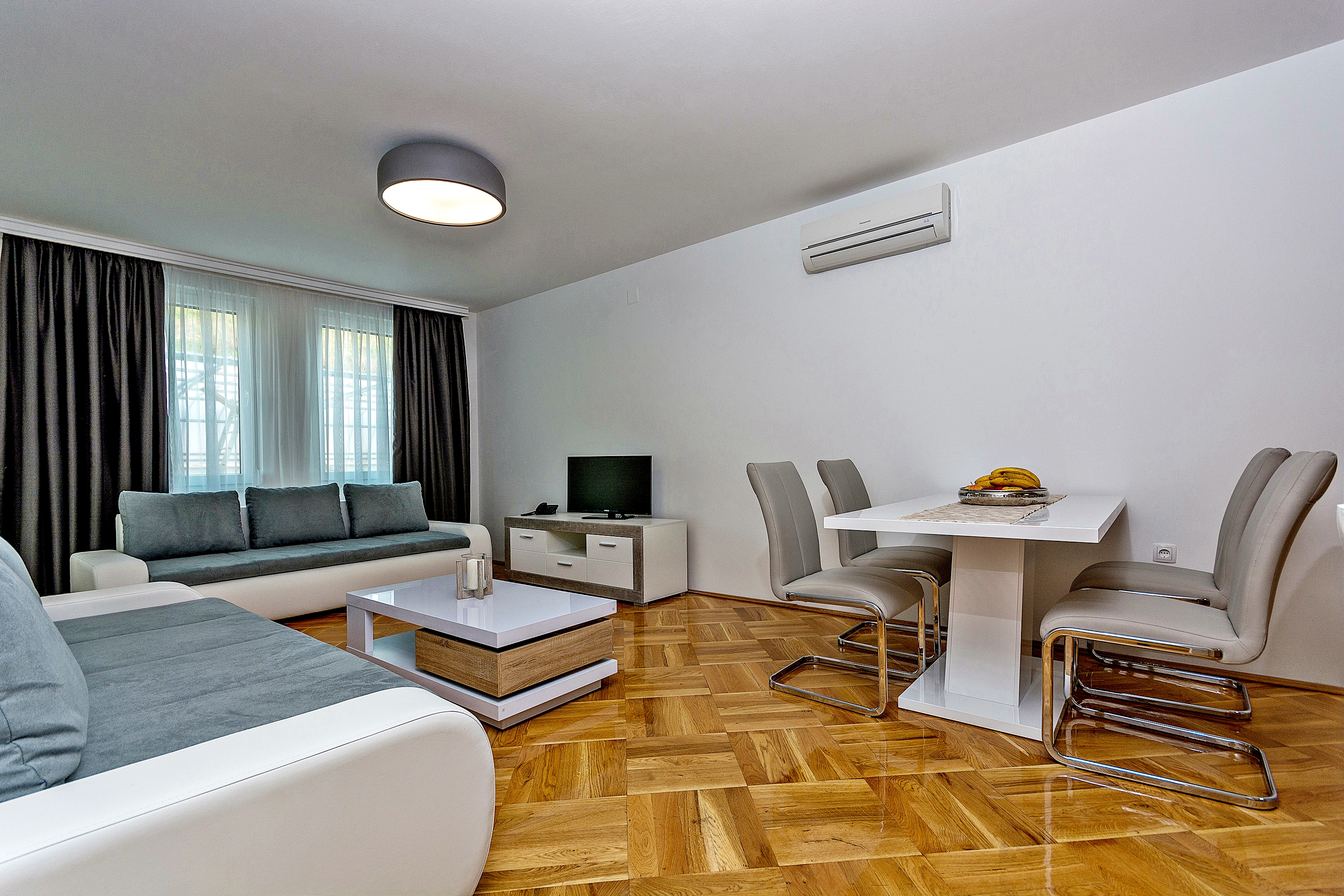 Aparthotel Adeo