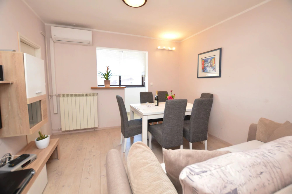 Apartments Alida