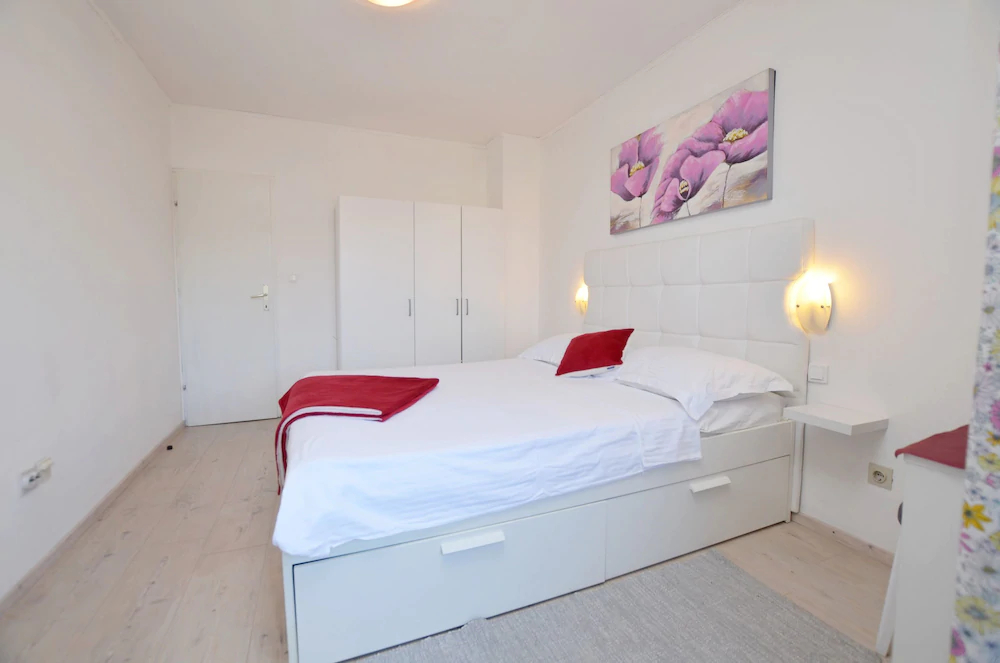 Apartments Alida