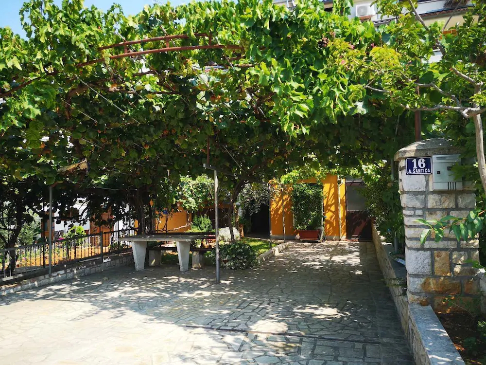 Apartments Alida