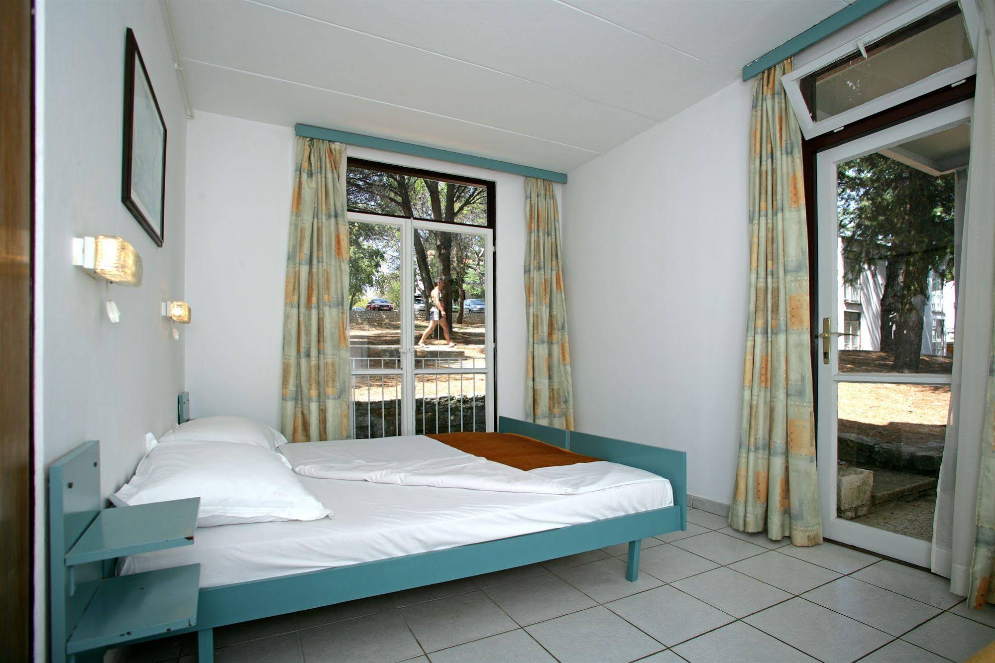 Apartments Astra Plava Laguna