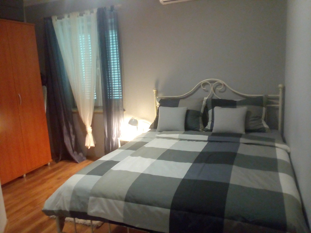 Apartments Nikic