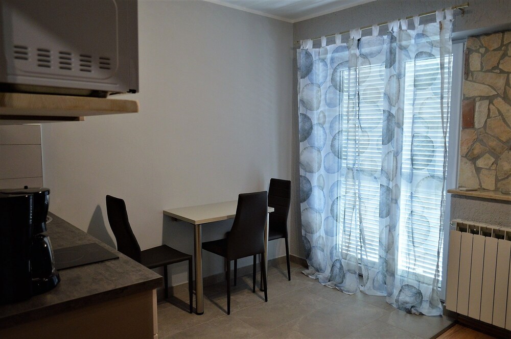 Apartments Nikic