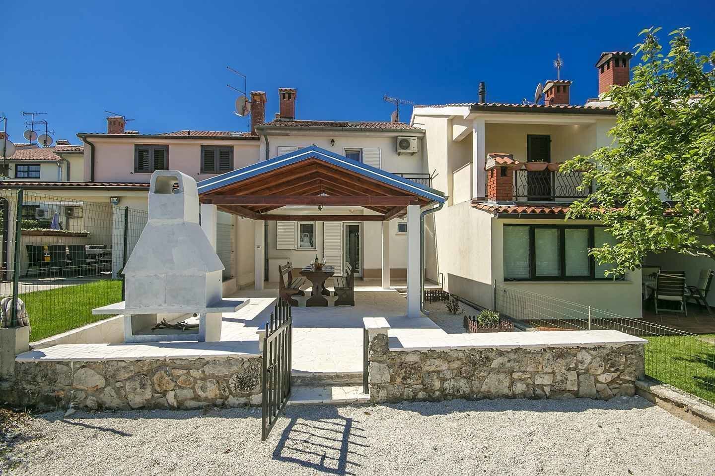 House Ana Marija