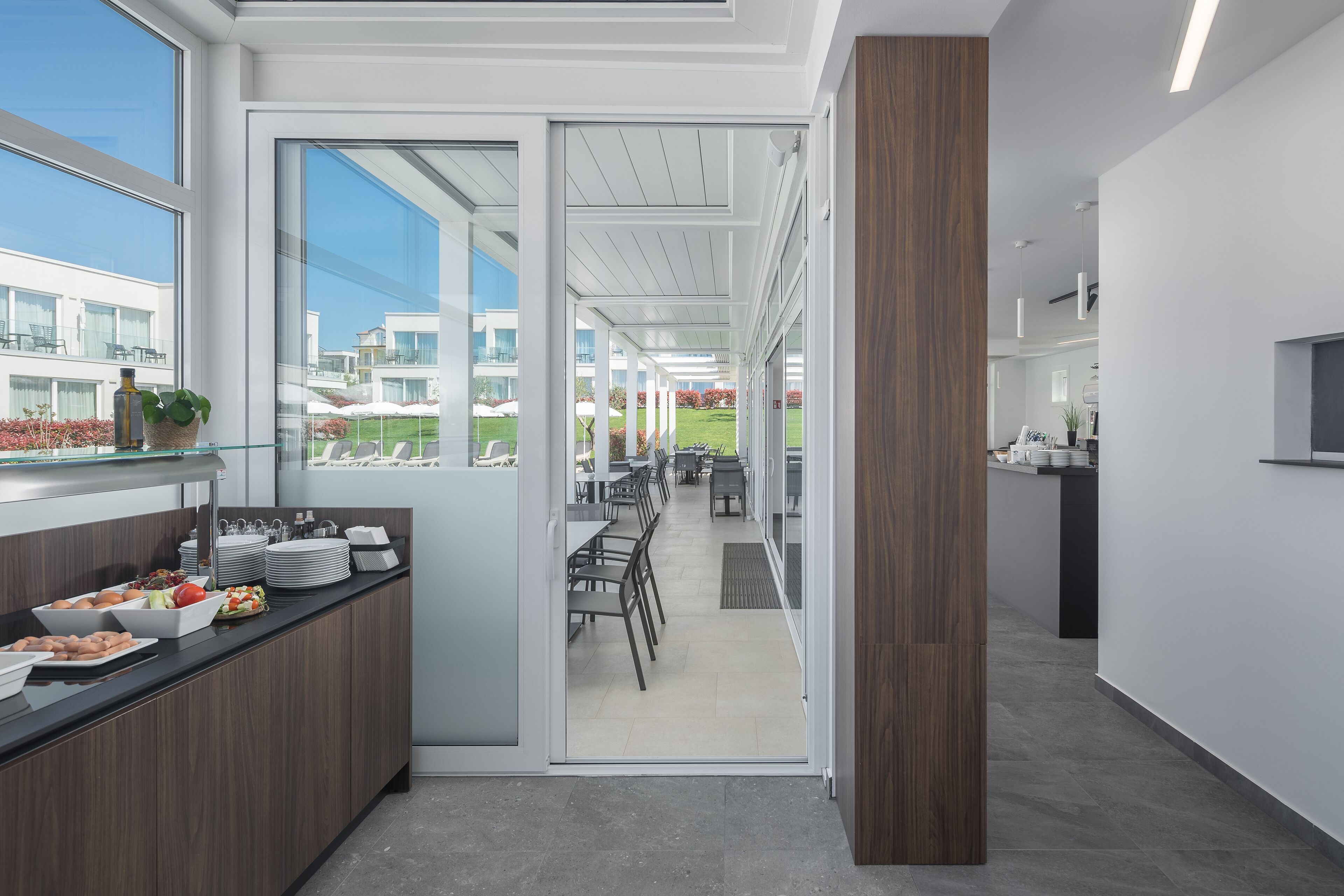 Maj Premium Residence