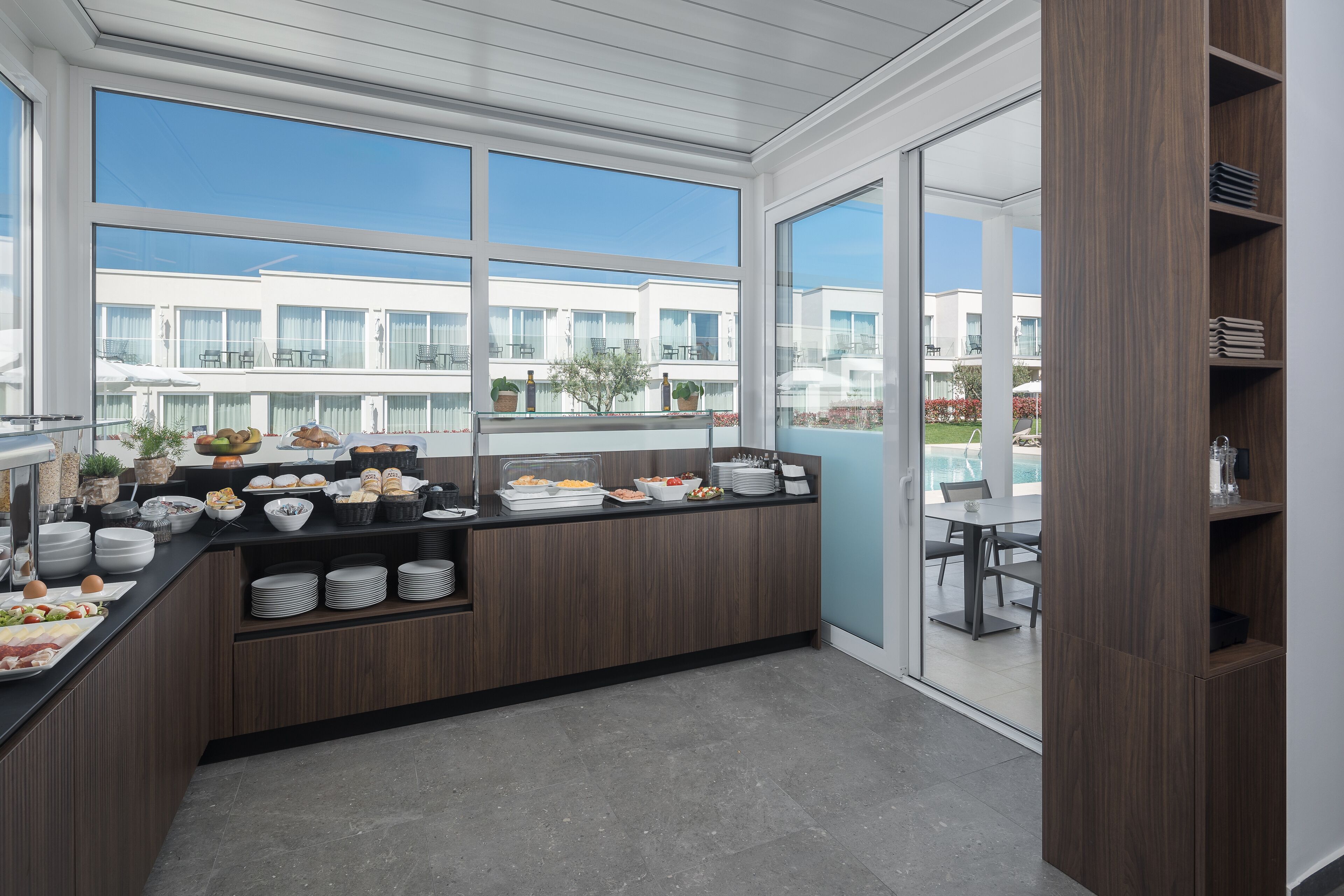 Maj Premium Residence