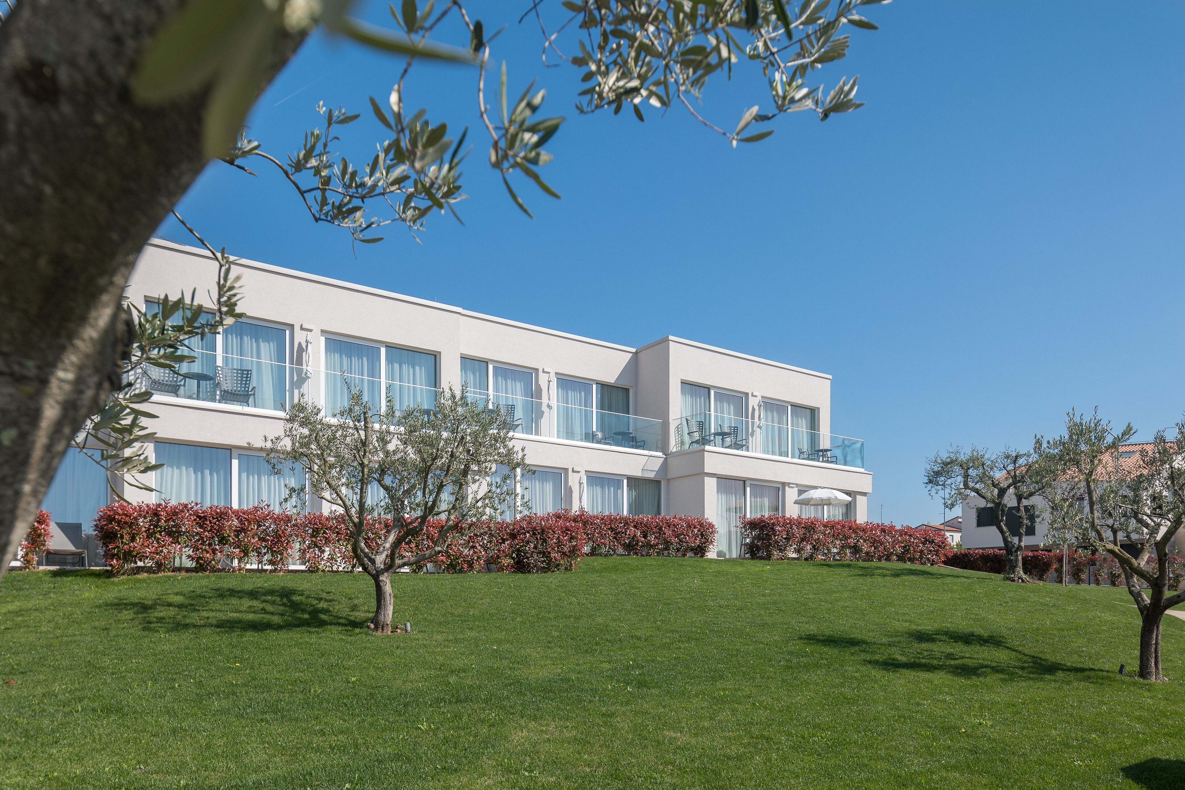 Maj Premium Residence