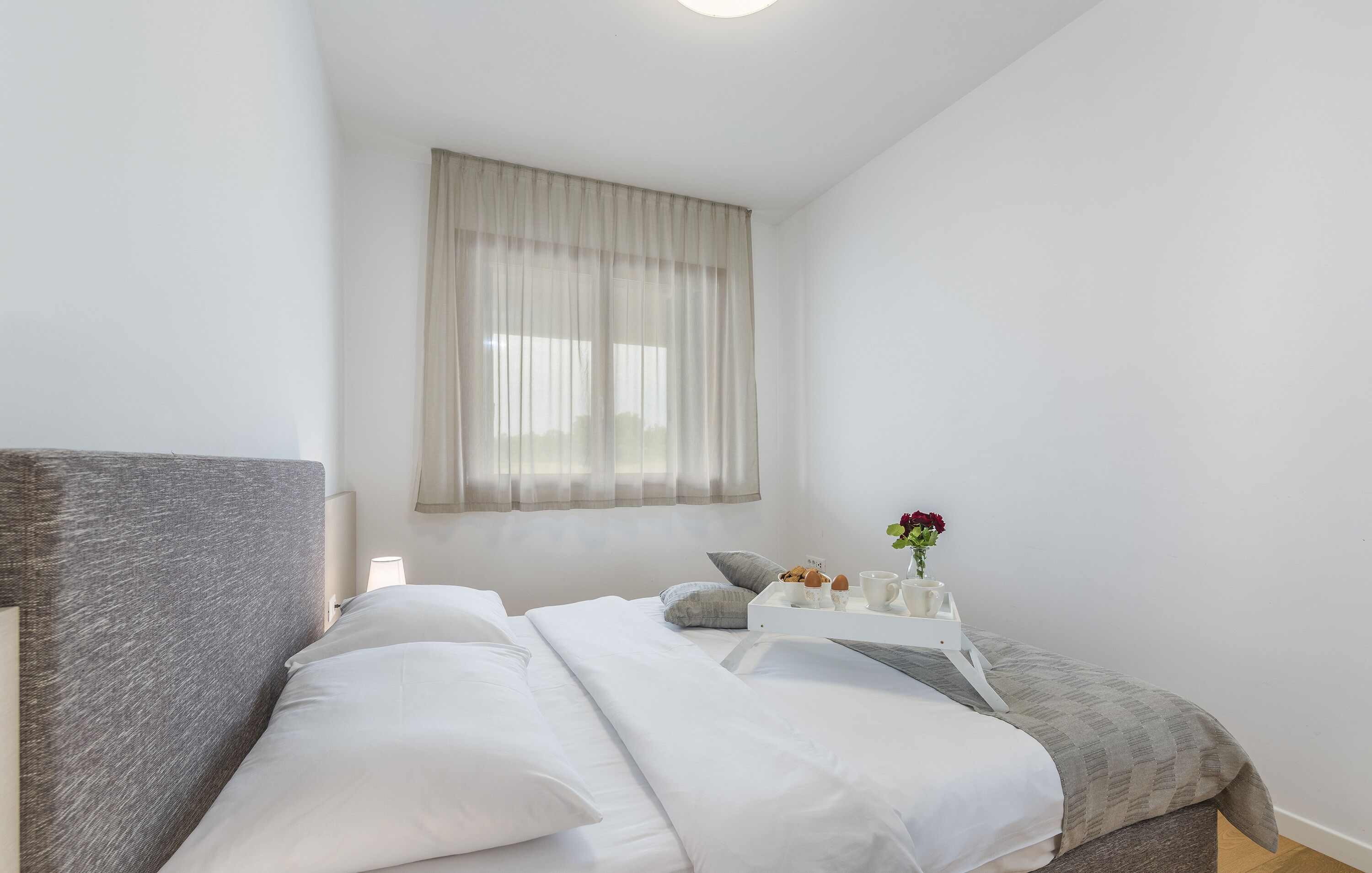 Maj Premium Residence