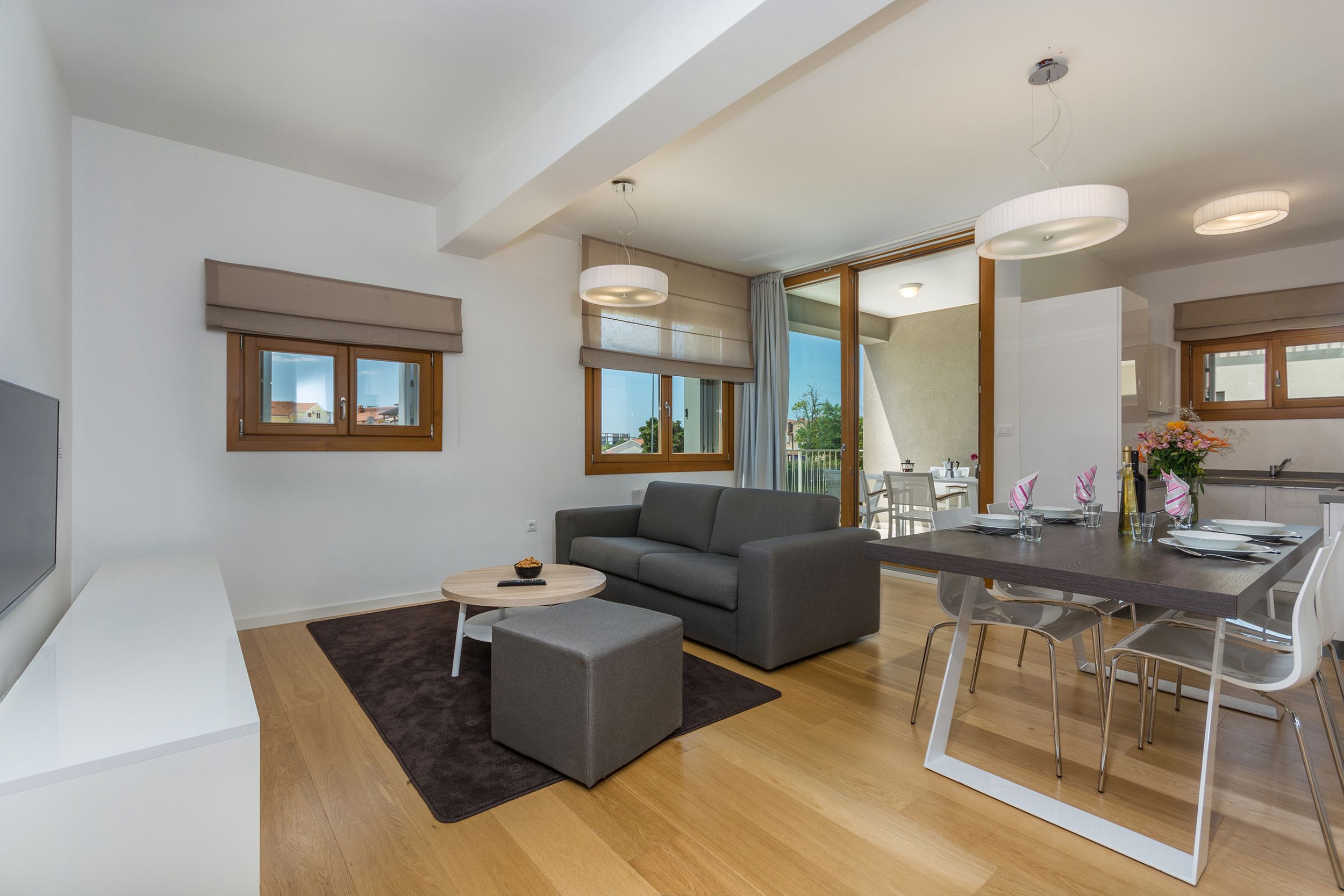 Maj Premium Residence