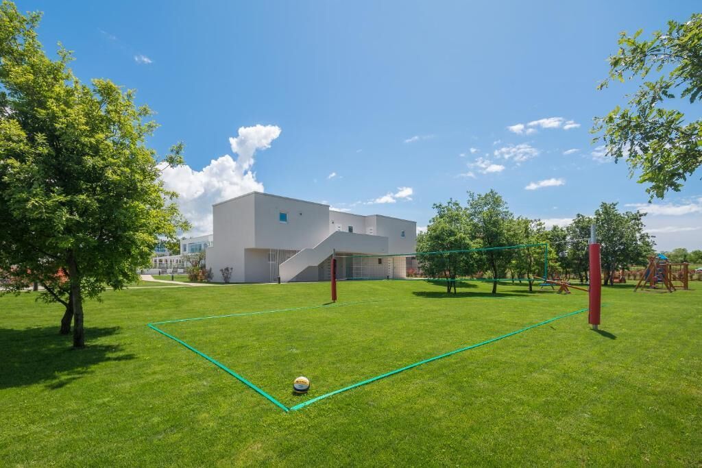 Maj Premium Residence