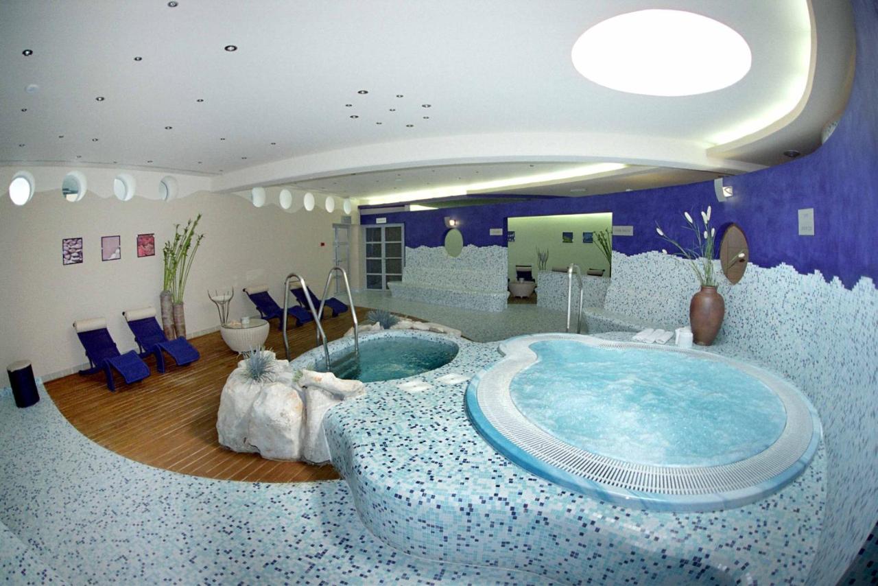 Valamar Diamant Hotel