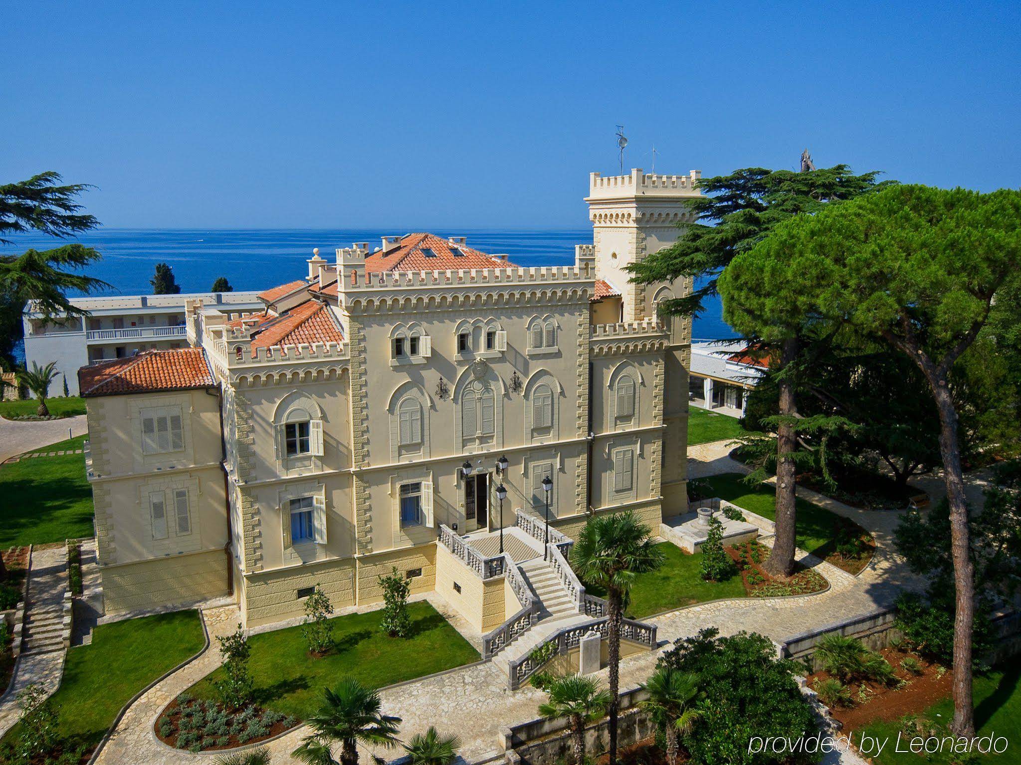 Isabella Island Castle