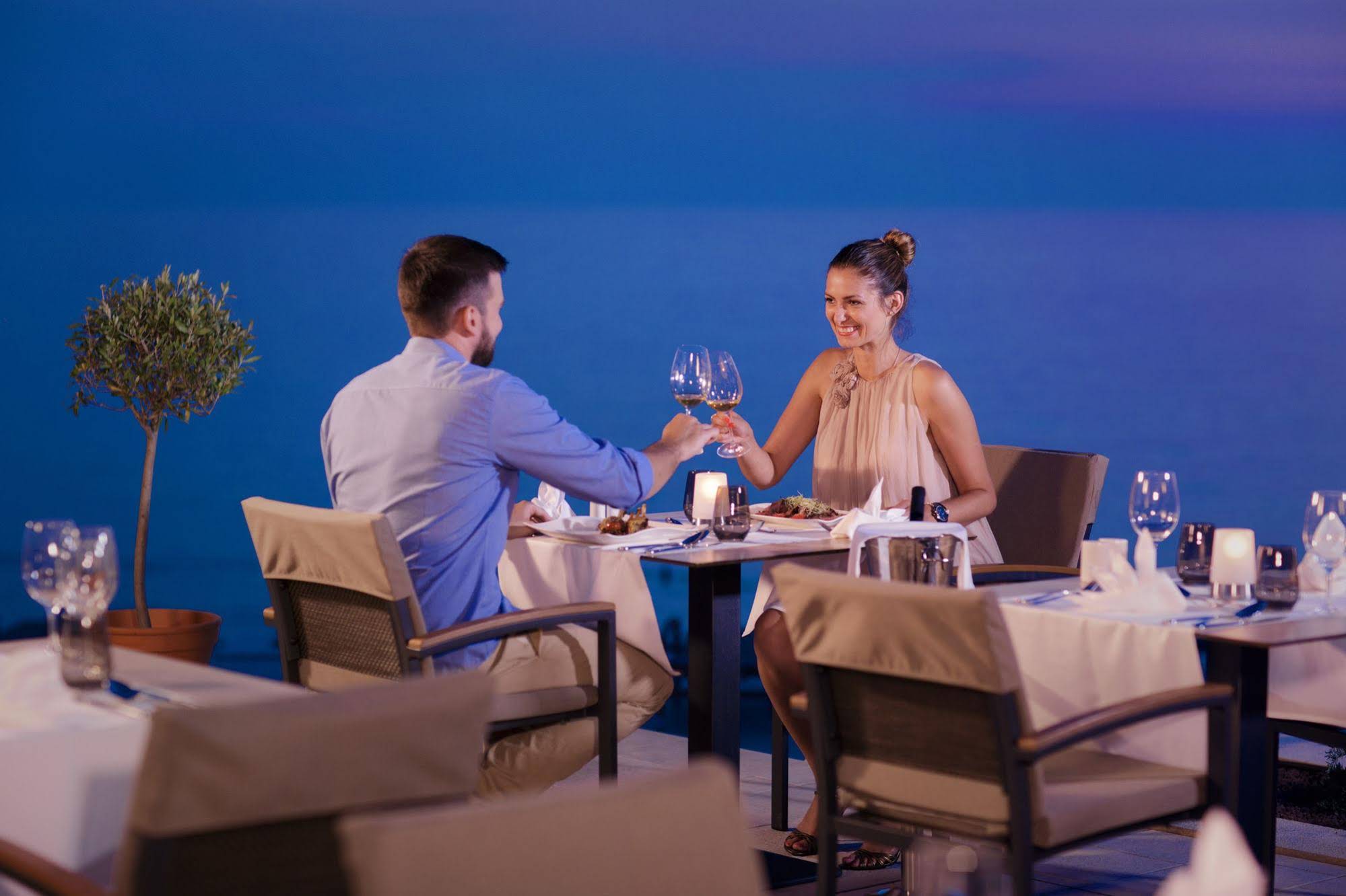 Isabella Island Miramare Suites & Villas