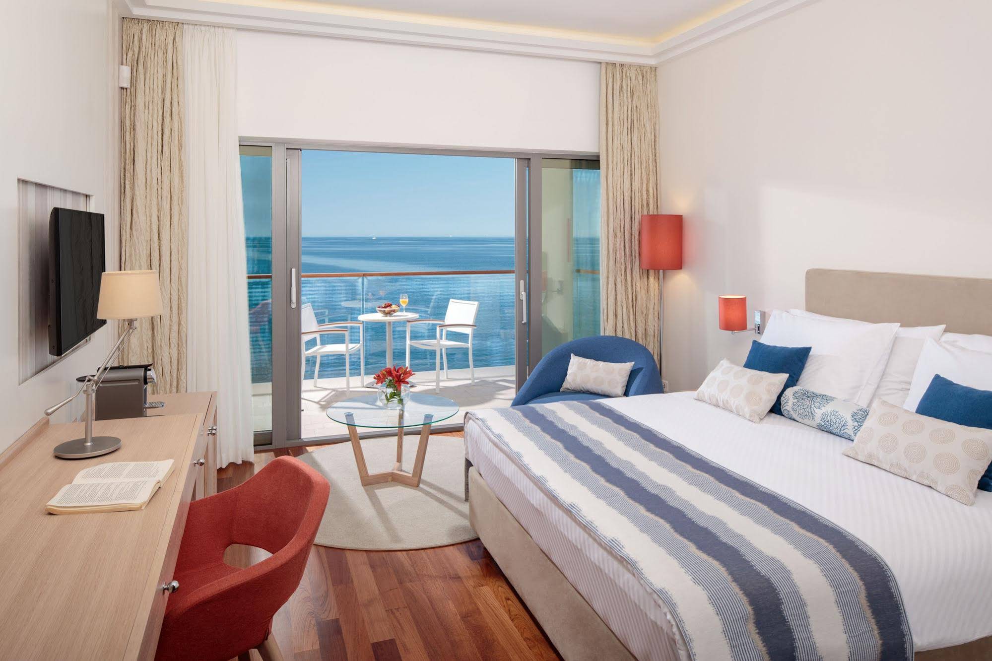 Isabella Island Miramare Suites & Villas