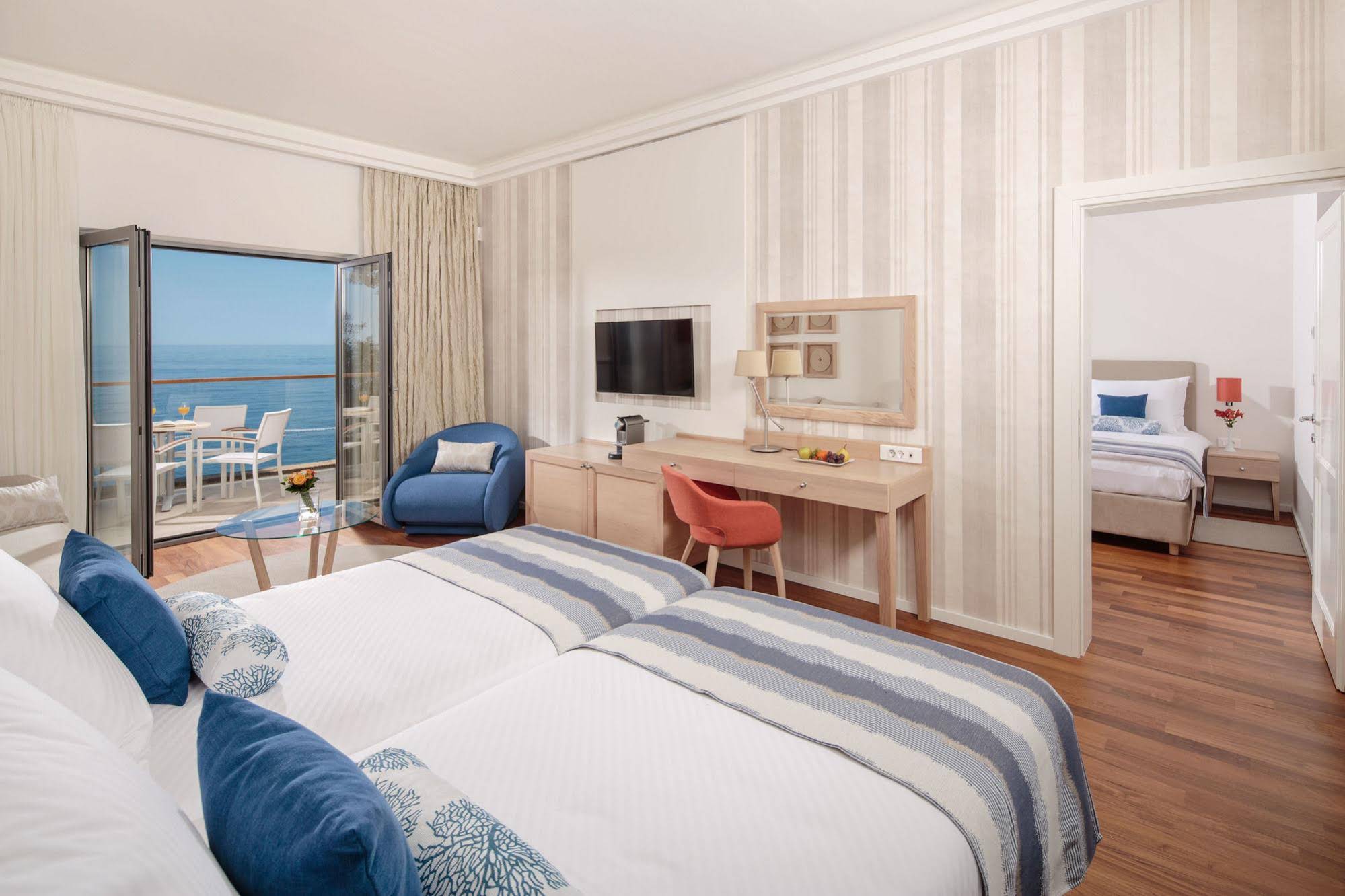Isabella Island Miramare Suites & Villas