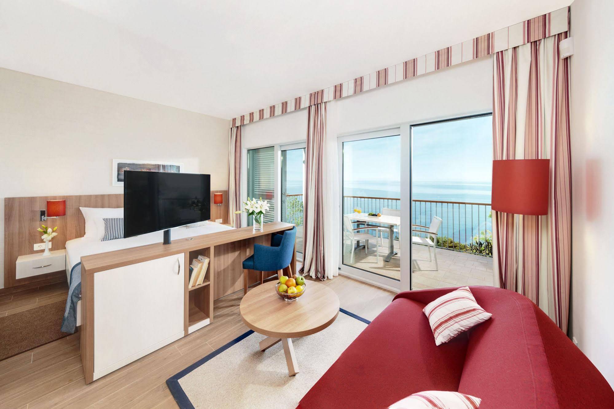 Isabella Island Miramare Suites & Villas
