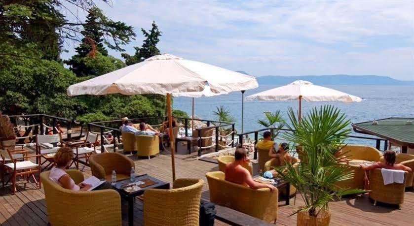 Sunrise Girandella Villas