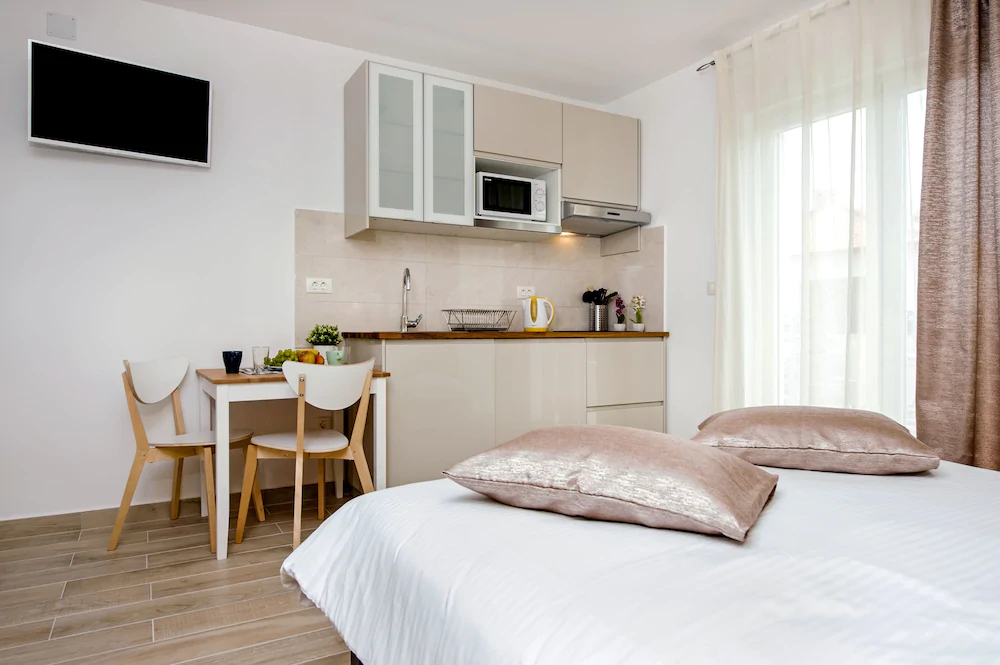 Apartment And Studio Tereza