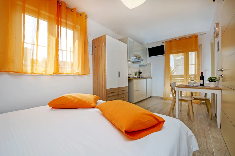 Apartment And Studio Tereza