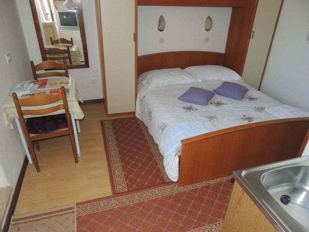 Apartment & Studio Vreto